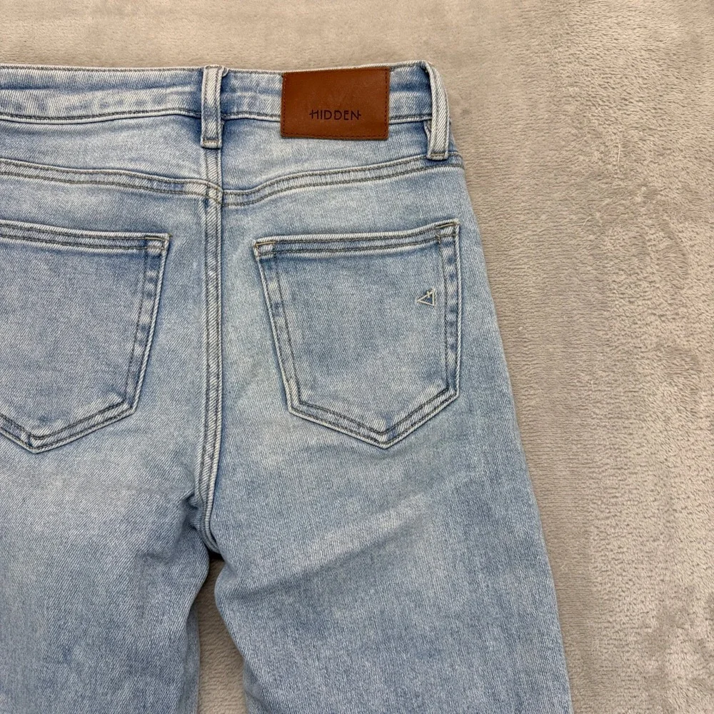 Hidden Los Angeles Jeans Women's 24 Zoey Mom Fit Light Blue Hi Rise Straight Leg